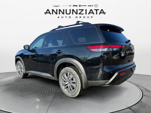 New 2026 Nissan Pathfinder SV image 3