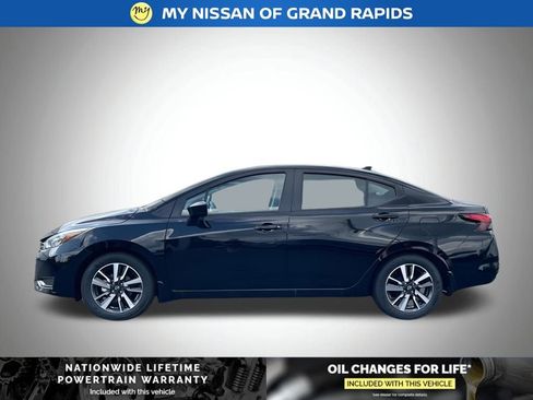 New 2025 Nissan Versa SV w/ Trunk Package image 4