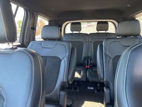 New 2025 Jeep Grand Cherokee L Altitude image 26