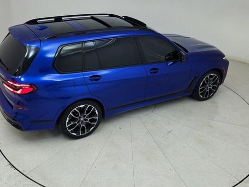 Used 2025 BMW X7 M60i image 91