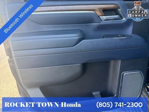 Used 2024 Chevrolet Silverado 2500 High Country w/ High Country Premium Package AWD/4WD image 10