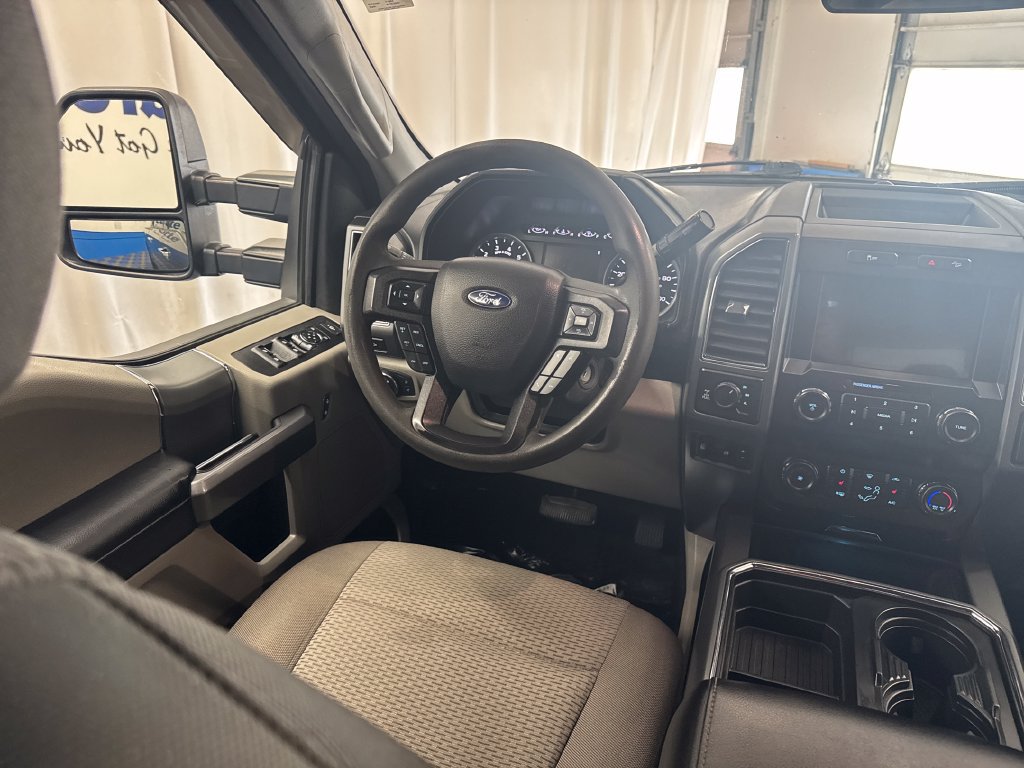 Used 2021 Ford F250 XLT w/ XLT Premium Package AWD/4WD image 13