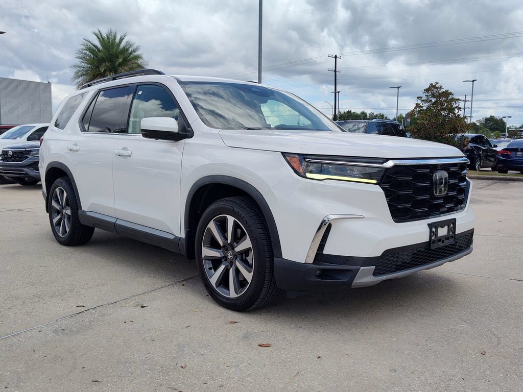 Used 2023 Honda Pilot Elite image 16