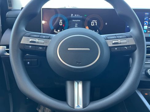 New 2025 Hyundai Tucson SE image 22