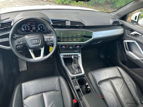 Used 2025 Audi Q3 2.0T Premium AWD/4WD image 16