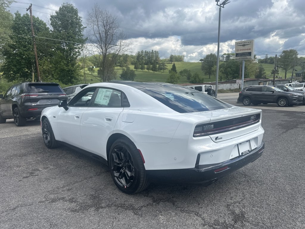 New 2026 Dodge Charger R/T AWD/4WD image 7
