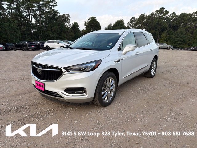 Used 2019 Buick Enclave Essence FWD image 3