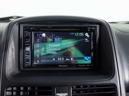 Used 2005 Honda CR-V LX image 35