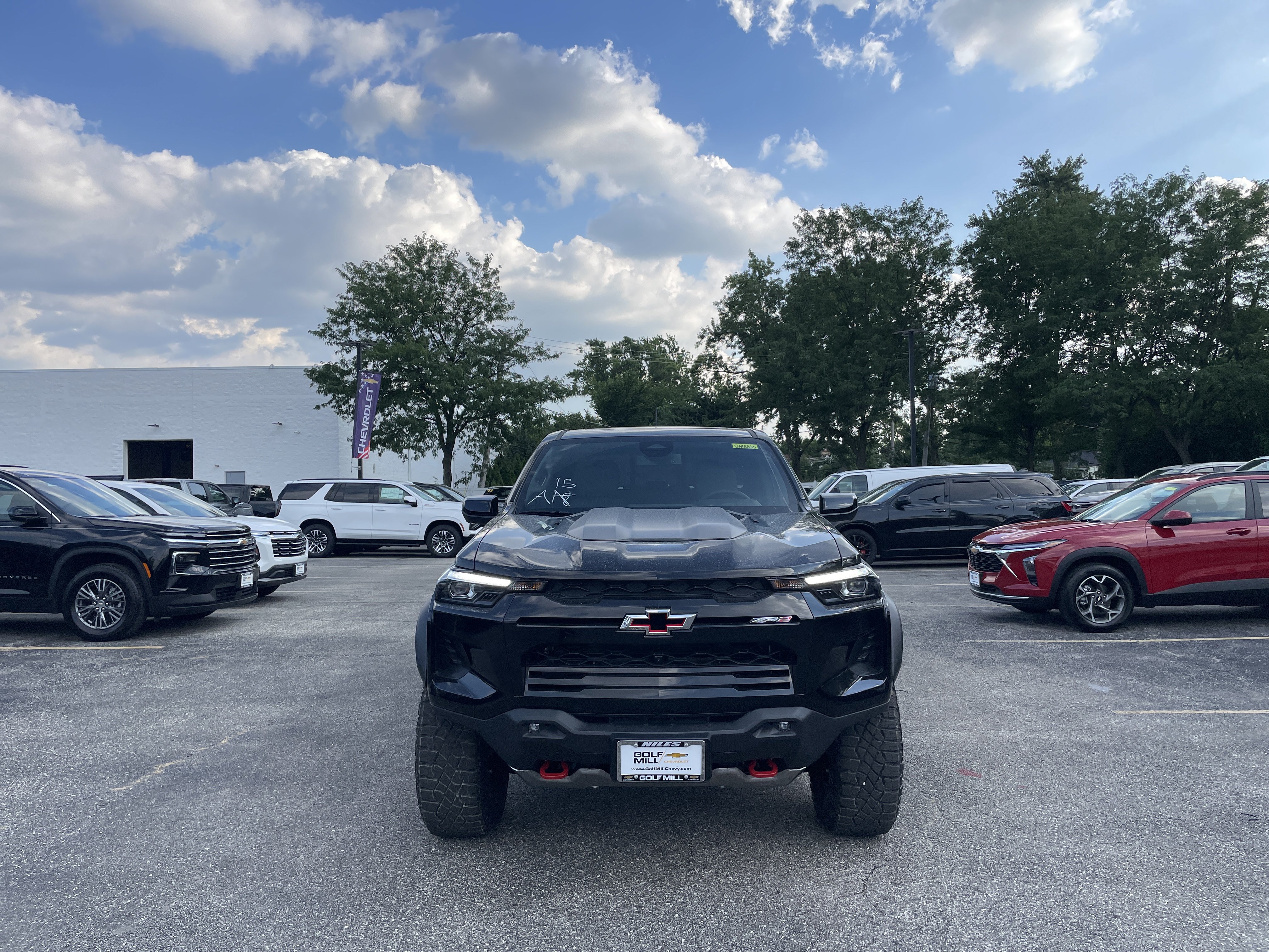 New 2026 Chevrolet Colorado ZR2 w/ Technology Package AWD/4WD image 2