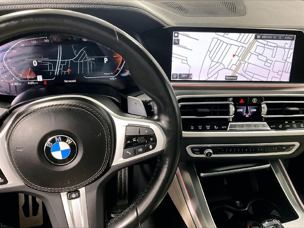 Used 2022 BMW X5 xDrive40i w/ M Sport Package AWD/4WD image 19