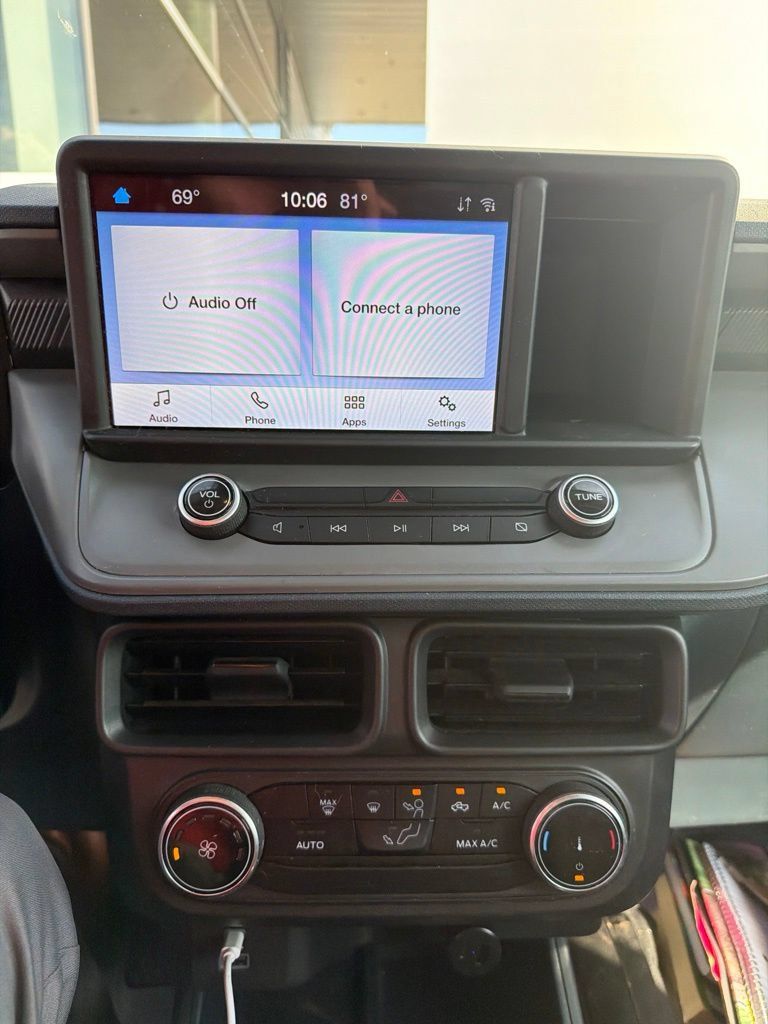 Used 2023 Ford Maverick XL FWD image 8