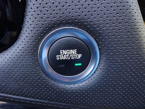 Certified 2024 Cadillac XT5 Premium Luxury w/ LPO, Floor Liner Package AWD/4WD image 20