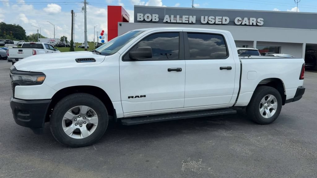 Used 2025 RAM 1500 Tradesman AWD/4WD image 3