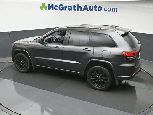 Used 2018 Jeep Grand Cherokee Altitude image 20
