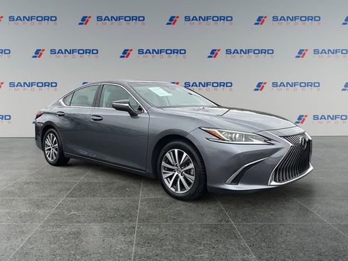 Used 2019 Lexus ES 350 image 7