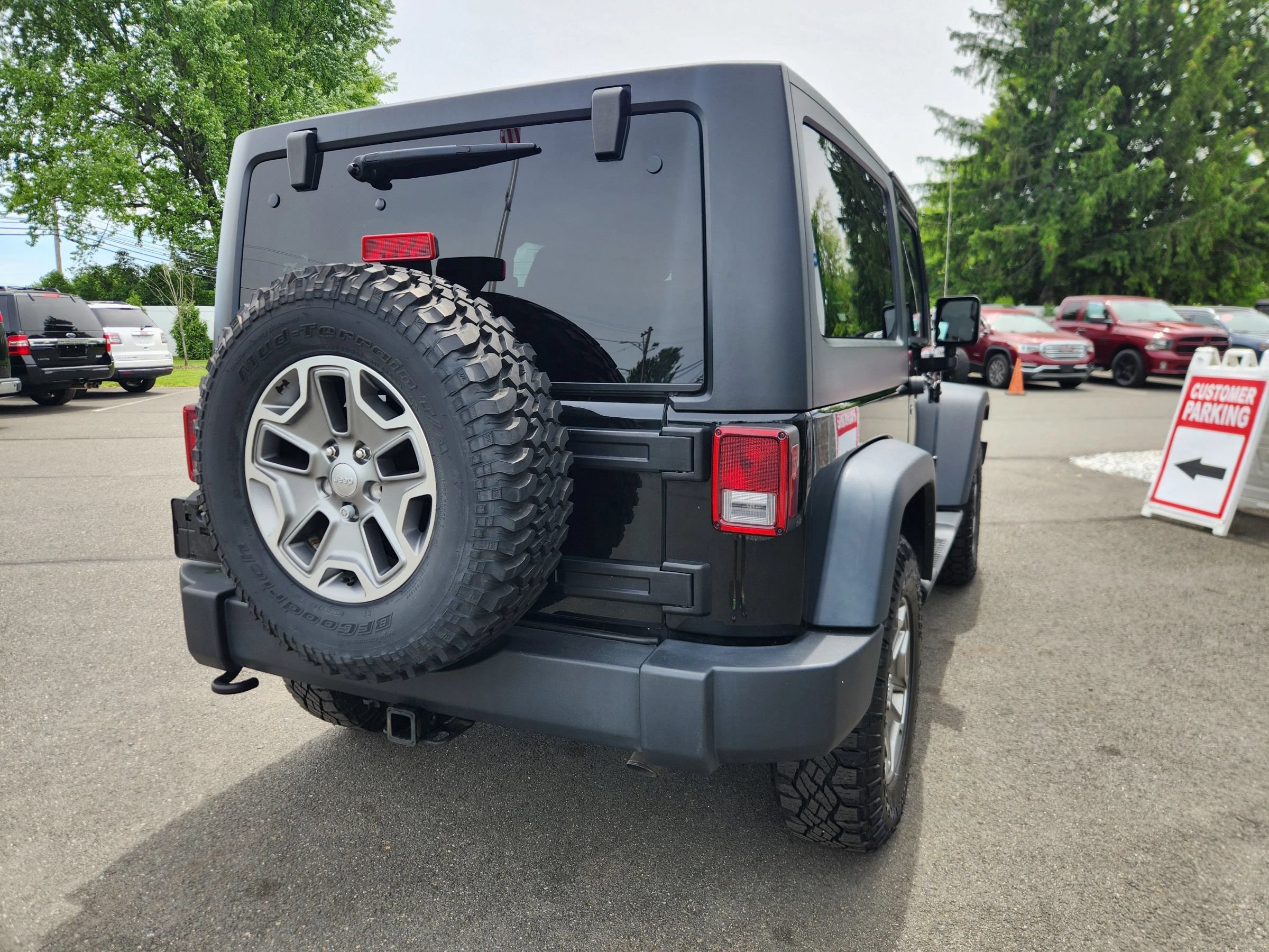 Used 2013 Jeep Wrangler Rubicon w/ Dual Top Group AWD/4WD image 21