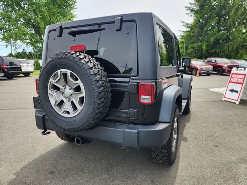 Used 2013 Jeep Wrangler Rubicon w/ Dual Top Group AWD/4WD image 21