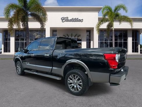 Used 2017 Nissan Titan Platinum Reserve image 10