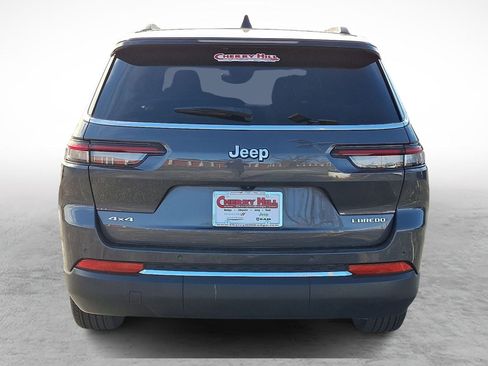 Used 2024 Jeep Grand Cherokee L Laredo w/ Luxury Tech Group I image 4