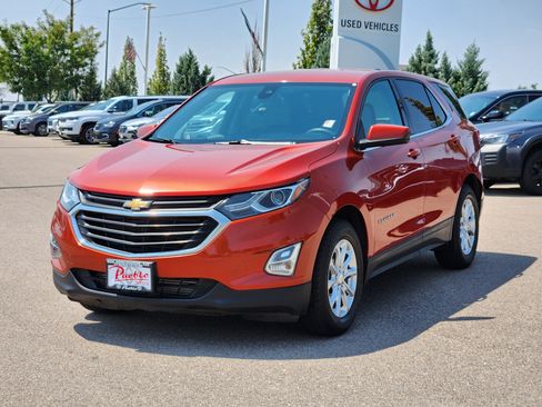 Used 2020 Chevrolet Equinox LT FWD image 4