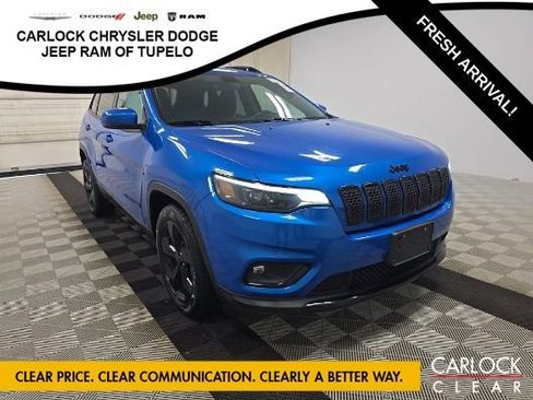 Used 2020 Jeep Cherokee Latitude Plus FWD image 3