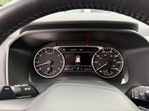 Used 2025 Nissan Rogue SV FWD image 42