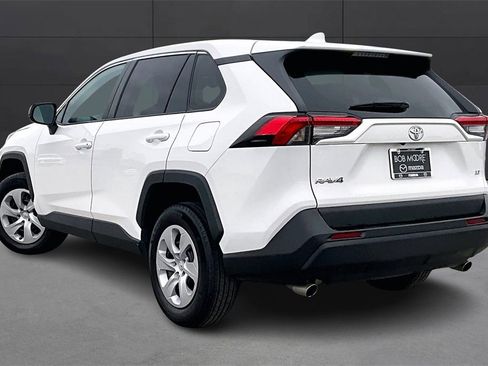 Used 2024 Toyota RAV4 LE image 8