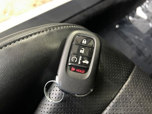 Used 2023 Honda Accord Touring image 33