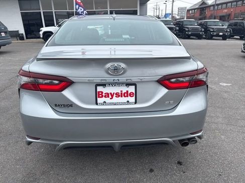 Used 2021 Toyota Camry SE image 26