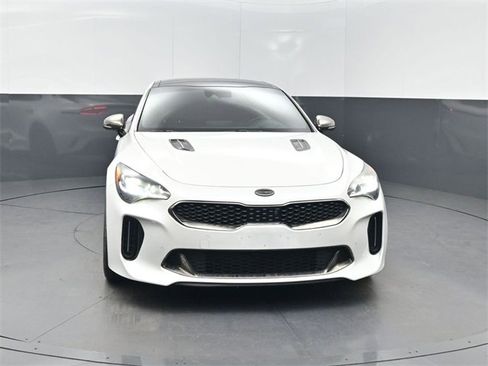 Used 2020 Kia Stinger GT2 image 41