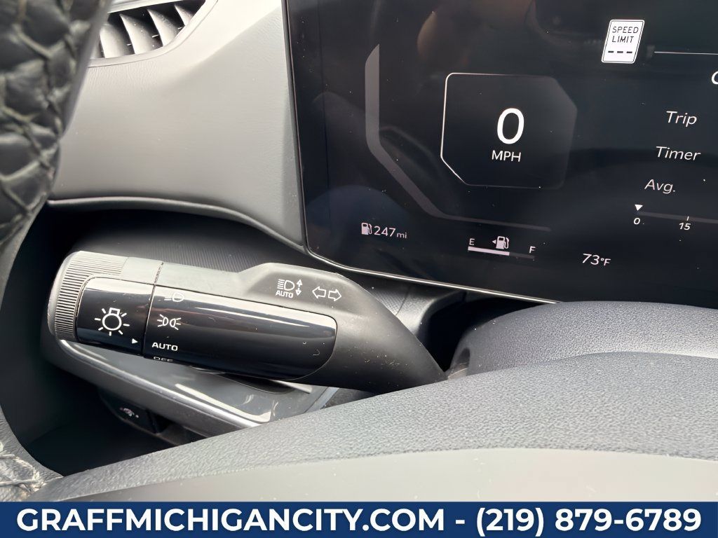Used 2025 Kia K4 EX FWD image 26