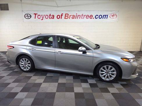 Certified 2020 Toyota Camry LE w/ Carpet Mat Package FWD image 1