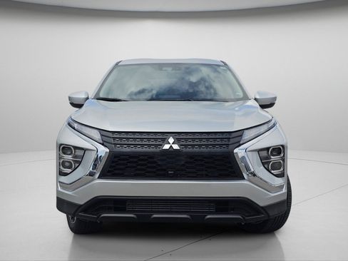 Used 2025 Mitsubishi Eclipse Cross SE AWD/4WD image 3