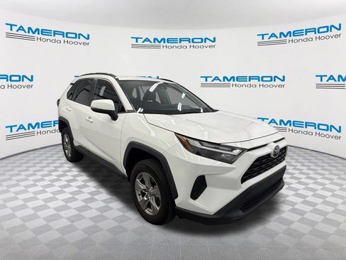 Used 2023 Toyota RAV4 XLE w/ Convenience Package FWD image 7