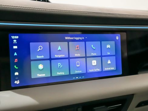 New 2026 Porsche Macan 4 Electric AWD/4WD image 31