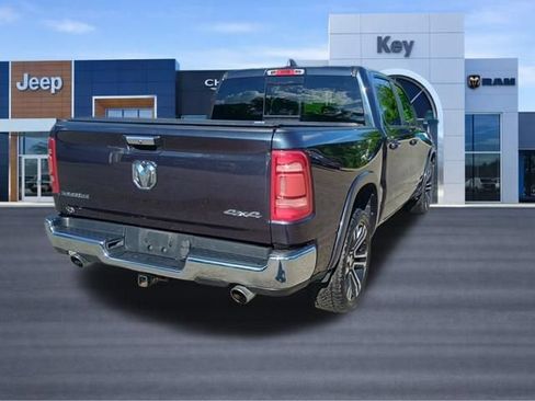 Used 2021 RAM 1500 Laramie AWD/4WD image 5
