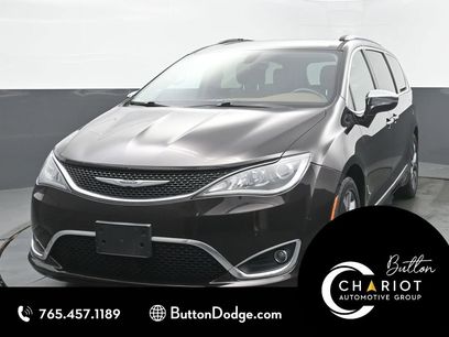 Used 2018 Chrysler Pacifica Limited