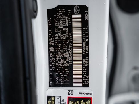 Used 2025 Toyota Camry SE image 37