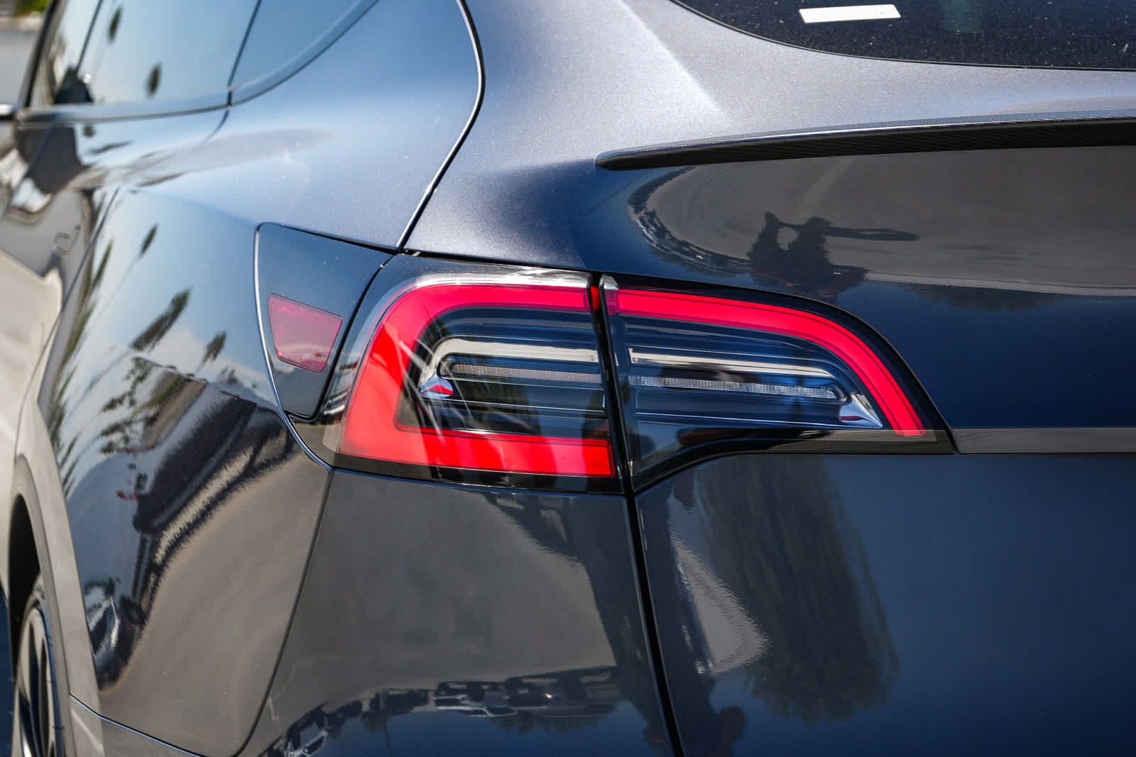 Used 2023 Tesla Model Y Performance AWD/4WD image 10