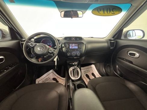 Used 2019 Kia Soul FWD image 20