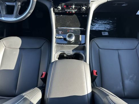 New 2025 Jeep Grand Cherokee L Limited w/ Trailer Tow Package image 22