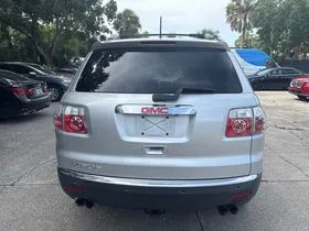 Used 2011 GMC Acadia SLT FWD image 6