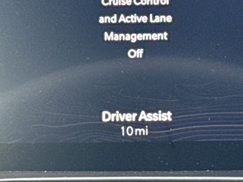 New 2025 Jeep Grand Cherokee L Laredo image 24