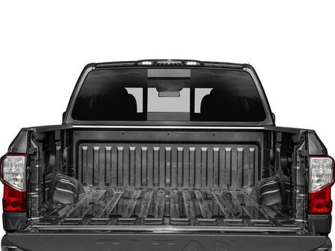 Used 2017 Nissan Titan SV AWD/4WD image 15