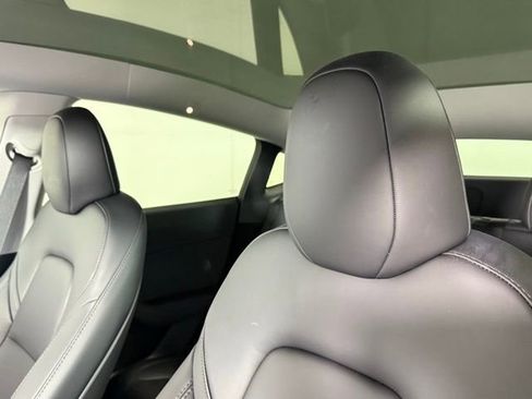 Used 2024 Tesla Model Y Long Range image 10