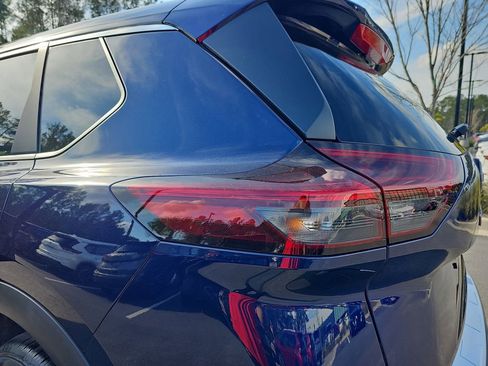 New 2026 Nissan Rogue SV FWD image 37