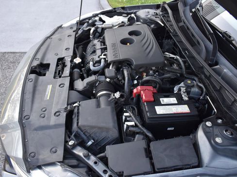 Used 2020 Nissan Altima 2.5 SR FWD image 20