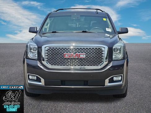 Used 2016 GMC Yukon XL Denali w/ Open Road Package AWD/4WD image 13