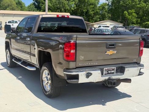 Used 2015 Chevrolet Silverado 2500 LTZ w/ Duramax Plus Package AWD/4WD image 10