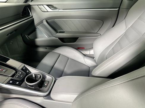 Used 2023 Porsche 911 Turbo S image 30